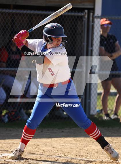Thumbnail 1 in Keene vs Winnacunnet (NHIAA Division I Round 1) photogallery.