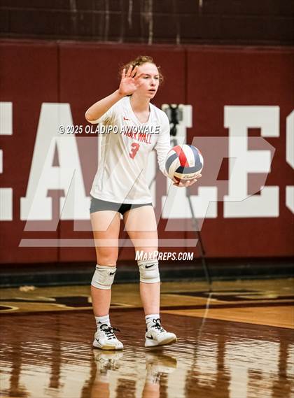 Thumbnail 3 in Sachse @ Rockwall (UIL Volleyball 6A Bi-District Playoff) photogallery.