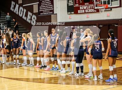 Thumbnail 3 in Sachse @ Rockwall (UIL Volleyball 6A Bi-District Playoff) photogallery.