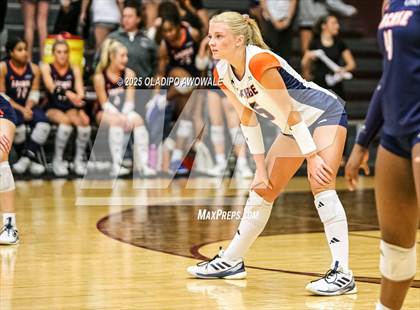 Thumbnail 3 in Sachse @ Rockwall (UIL Volleyball 6A Bi-District Playoff) photogallery.