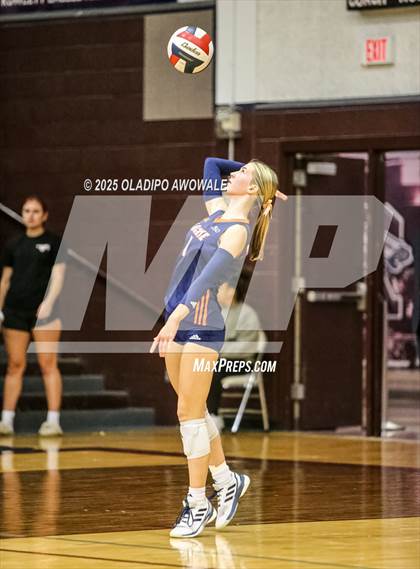 Thumbnail 2 in Sachse @ Rockwall (UIL Volleyball 6A Bi-District Playoff) photogallery.