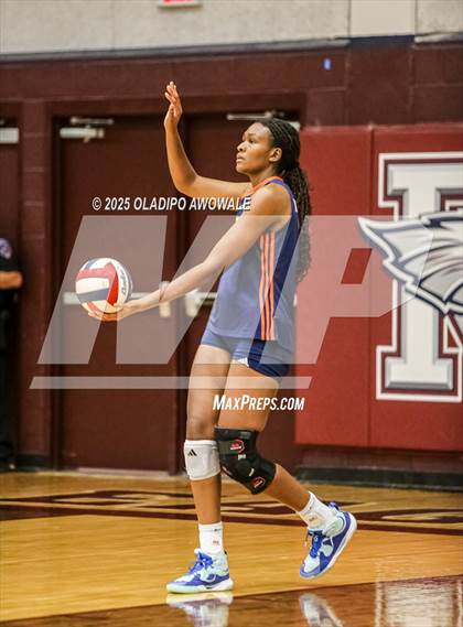 Thumbnail 1 in Sachse @ Rockwall (UIL Volleyball 6A Bi-District Playoff) photogallery.