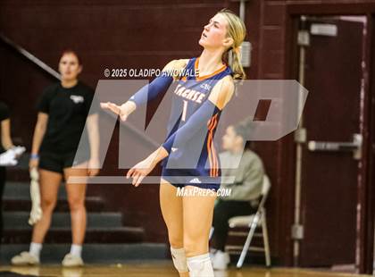 Thumbnail 3 in Sachse @ Rockwall (UIL Volleyball 6A Bi-District Playoff) photogallery.