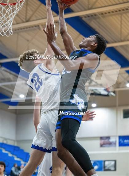 Thumbnail 3 in Whitney @ Lampasas photogallery.