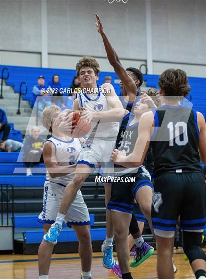 Thumbnail 3 in Whitney @ Lampasas photogallery.