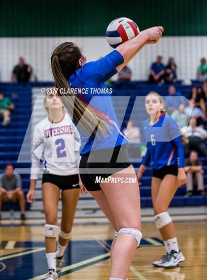 Thumbnail 3 in Riverside @ Woodgrove photogallery.