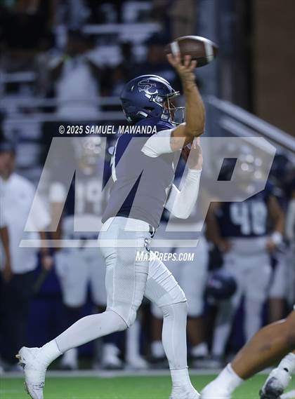 Thumbnail 2 in Punahou @ Sierra Canyon photogallery.