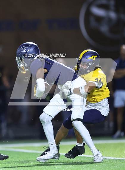 Thumbnail 3 in Punahou @ Sierra Canyon photogallery.