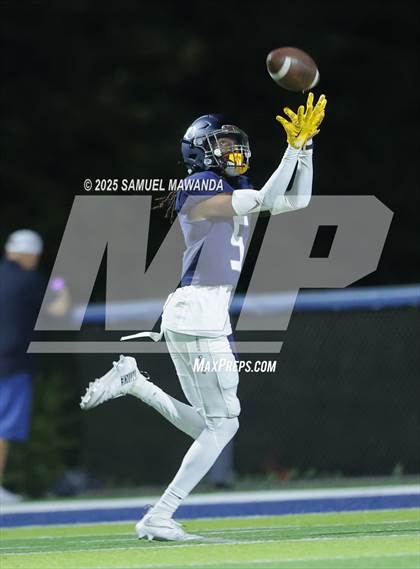 Thumbnail 1 in Punahou @ Sierra Canyon photogallery.