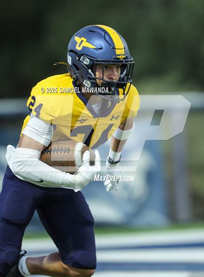 Thumbnail 1 in Punahou @ Sierra Canyon photogallery.