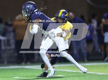 Thumbnail 2 in Punahou @ Sierra Canyon photogallery.