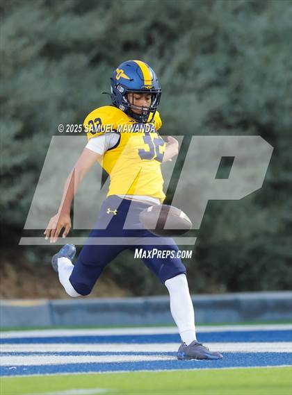 Thumbnail 2 in Punahou @ Sierra Canyon photogallery.