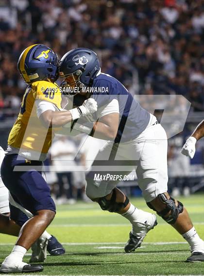 Thumbnail 3 in Punahou @ Sierra Canyon photogallery.