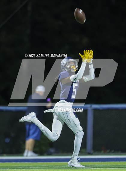 Thumbnail 3 in Punahou @ Sierra Canyon photogallery.