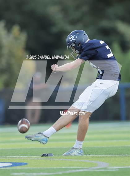 Thumbnail 3 in Punahou @ Sierra Canyon photogallery.