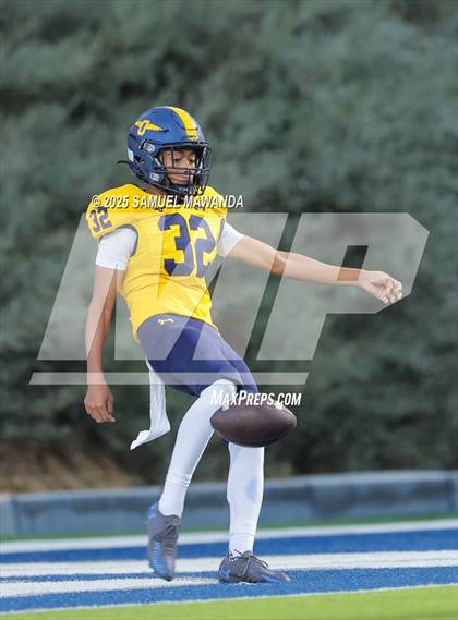 Thumbnail 3 in Punahou @ Sierra Canyon photogallery.