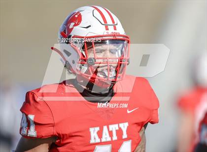 Thumbnail 1 in Clear Falls vs. Katy (UIL 6A D2 Quarterfinal Playoff) photogallery.