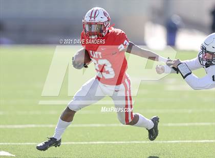 Thumbnail 1 in Clear Falls vs. Katy (UIL 6A D2 Quarterfinal Playoff) photogallery.