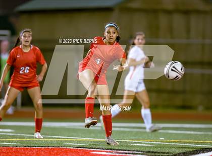 Thumbnail 1 in The Woodlands vs Grand Oaks photogallery.