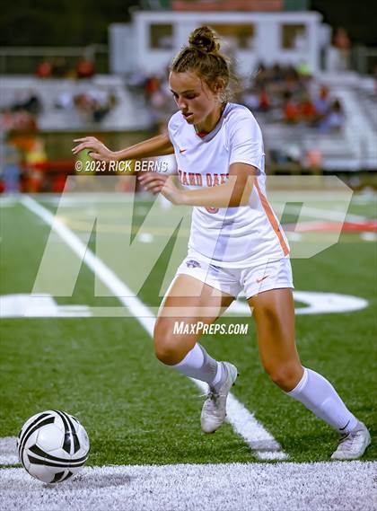 Thumbnail 1 in The Woodlands vs Grand Oaks photogallery.