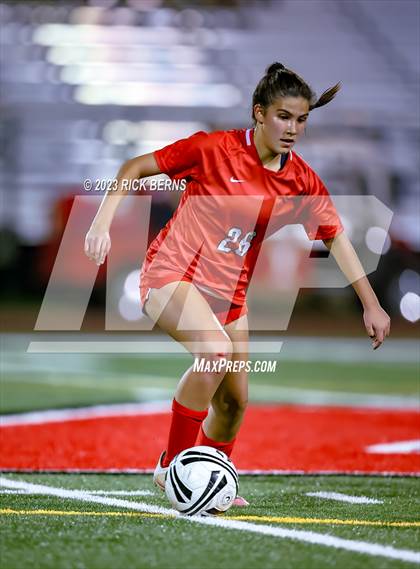 Thumbnail 2 in The Woodlands vs Grand Oaks photogallery.