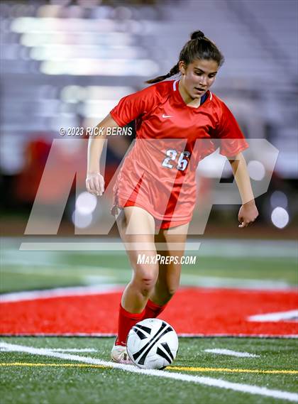 Thumbnail 3 in The Woodlands vs Grand Oaks photogallery.