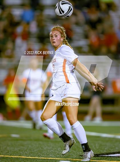 Thumbnail 1 in The Woodlands vs Grand Oaks photogallery.