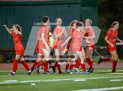 Thumbnail 1 in The Woodlands vs Grand Oaks photogallery.