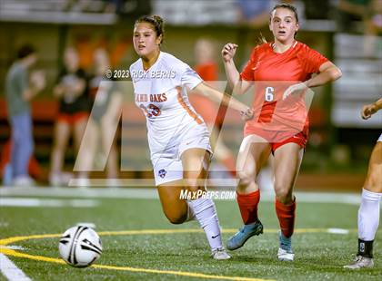 Thumbnail 1 in The Woodlands vs Grand Oaks photogallery.