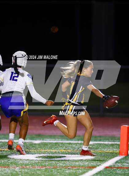 Thumbnail 1 in Heritage vs. Alameda photogallery.