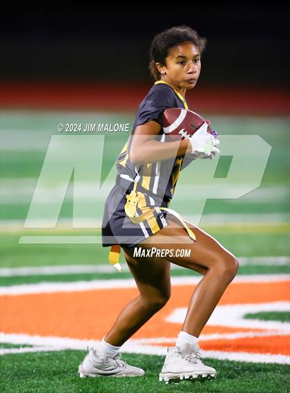 Thumbnail 1 in Heritage vs. Alameda photogallery.