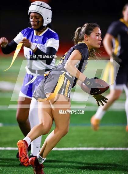 Thumbnail 3 in Heritage vs. Alameda photogallery.