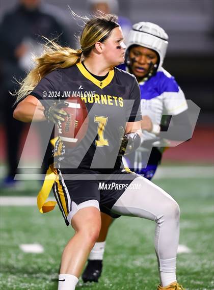 Thumbnail 1 in Heritage vs. Alameda photogallery.