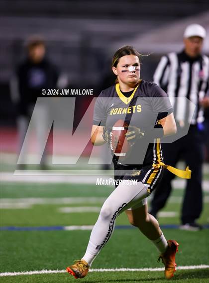 Thumbnail 2 in Heritage vs. Alameda photogallery.