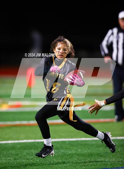 Thumbnail 2 in Heritage vs. Alameda photogallery.
