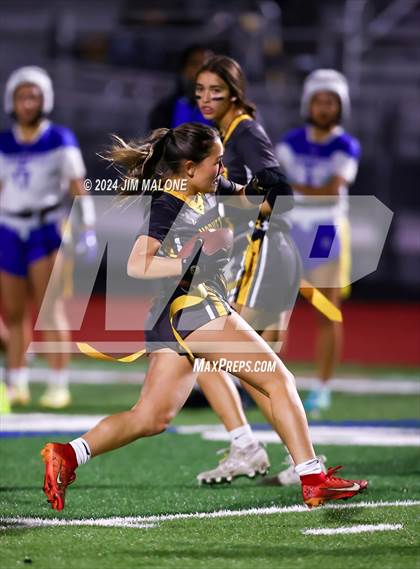 Thumbnail 3 in Heritage vs. Alameda photogallery.