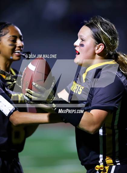 Thumbnail 2 in Heritage vs. Alameda photogallery.