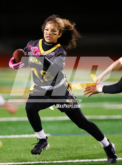 Thumbnail 2 in Heritage vs. Alameda photogallery.