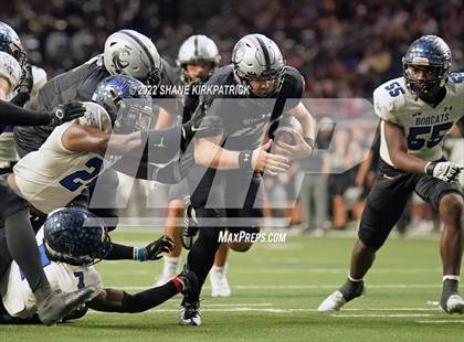 Thumbnail 2 in Byron Nelson vs Denton Guyer (6A Region I Regional Semifinal) photogallery.