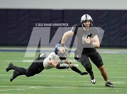 Thumbnail 3 in Byron Nelson vs Denton Guyer (6A Region I Regional Semifinal) photogallery.