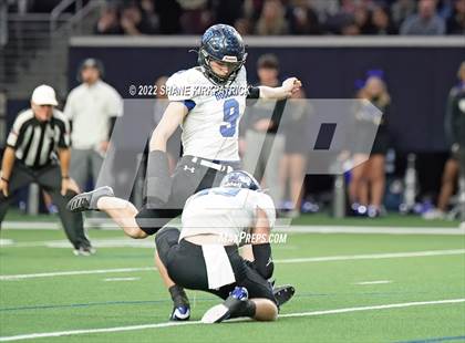 Thumbnail 1 in Byron Nelson vs Denton Guyer (6A Region I Regional Semifinal) photogallery.