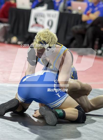 Thumbnail 3 in CIF State Boys Wrestling Championships (Pig-Tail Round) photogallery.