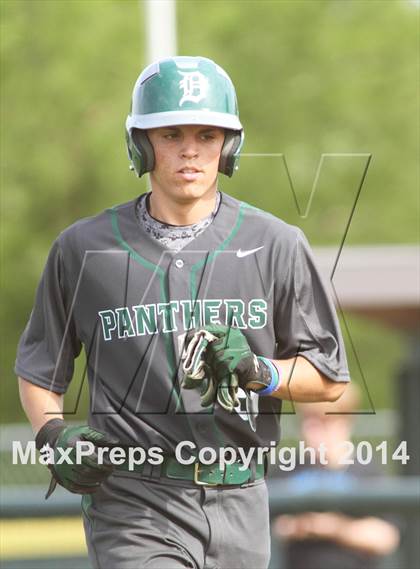Thumbnail 2 in South @ Derby (KSHSAA 6A Regional Playoff) photogallery.