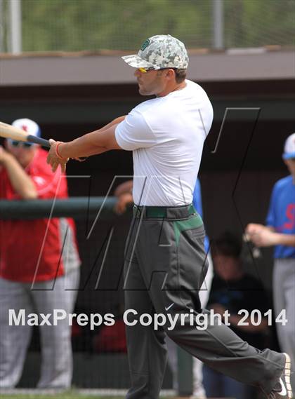 Thumbnail 2 in South @ Derby (KSHSAA 6A Regional Playoff) photogallery.