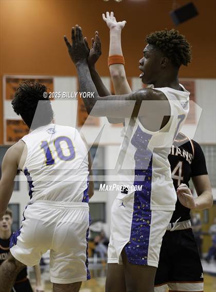 Thumbnail 1 in Grand Saline vs Chapel Hill photogallery.