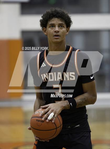 Thumbnail 1 in Grand Saline vs Chapel Hill photogallery.