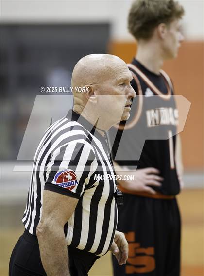 Thumbnail 1 in Grand Saline vs Chapel Hill photogallery.