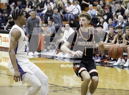 Thumbnail 1 in Grand Saline vs Chapel Hill photogallery.