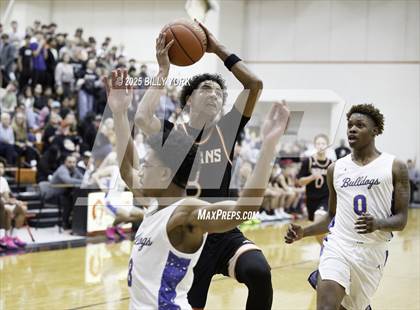 Thumbnail 2 in Grand Saline vs Chapel Hill photogallery.