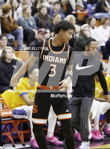 Thumbnail 3 in Grand Saline vs Chapel Hill photogallery.